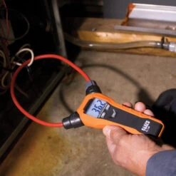 KLEIN Tools A-CL150 Clamp Meter, Digital AC Electrical Tester With 45.7cm Flexible Clamp -Tool Works Store cl150 app2
